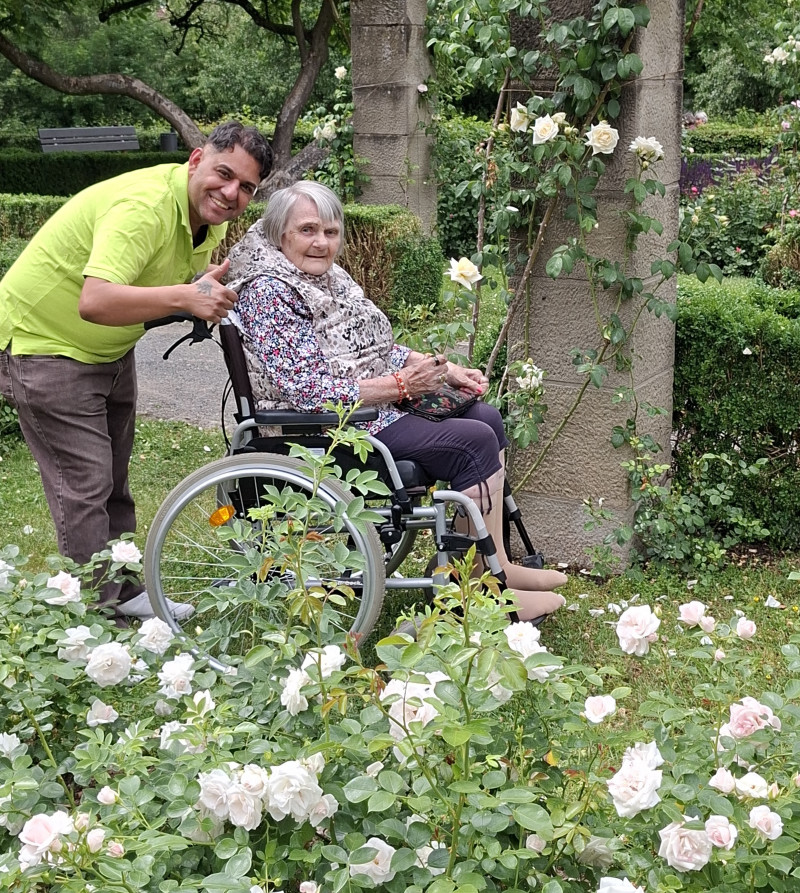Mohamed und Frau Ullrich.jpg